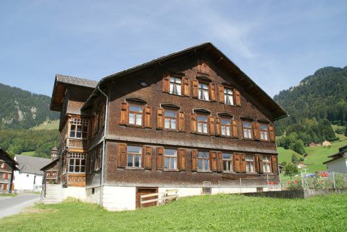 Die Erzählcafés finden im Löwen in Au-Rehmen statt. Foto: lcf