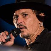 Johnny Depp droht eine Klage wegen Meineids