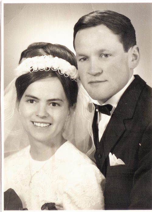 Roswitha und Adolf an ihrem schönstenTag.