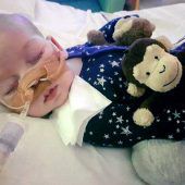 Eltern von Baby Charlie schöpfen neue Hoffnung