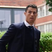 Ronaldo kommt durch Hintertür