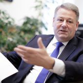 Rupprechter stellt Plan für die Pflege am Land vor