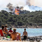 Kampf gegen Brände in Frankreich und Korsika