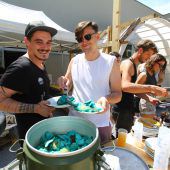 Poolbar startet