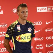 Rauch am Red-Bull-Salzburg-Trikot