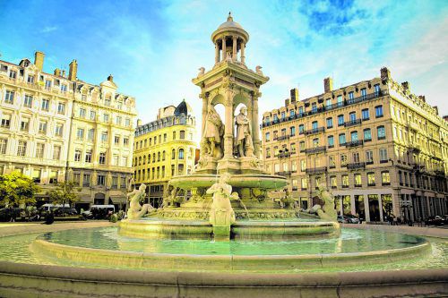 Lyon ist eine wunderschöne Stadt, deren Zentrum sogar zum UNESCO-Weltkulturerbe zählt. Fotos: Shutterstock