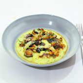 Polenta mit Alpkäse und Pilzen