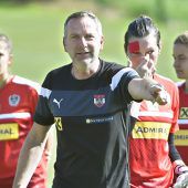 Frauen holen sich Feinschliff