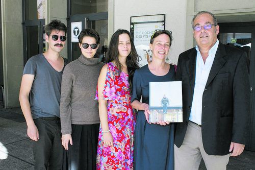 Raphael Schmid (l.), Louisa Keel sowie Aurelia, Kathy und Rudolf Sagmeister. Fotos: Franc