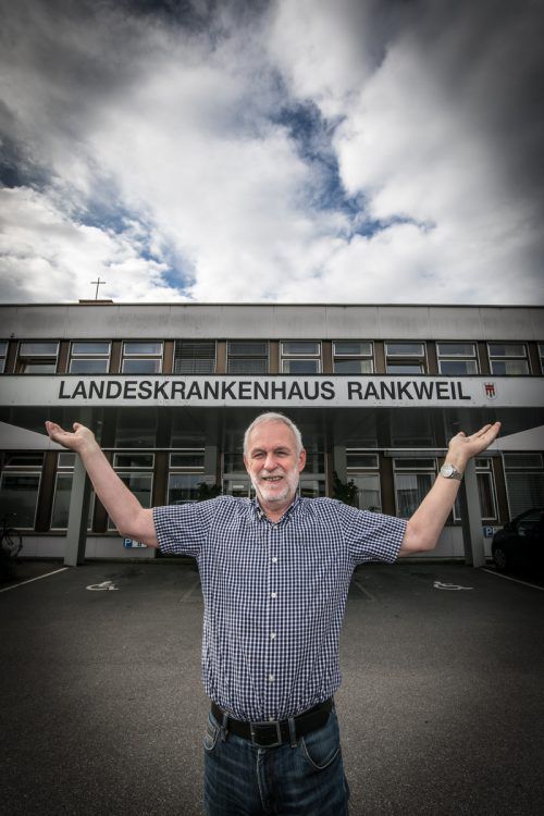 40 Jahre war das LKH Rankweil die Wirkungsstätte von Hubert Schneider. Als Gefängnispsychiater engagiert er sich nach wie vor. Foto: VN/Sams