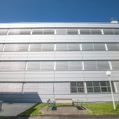 Unterlegene Bewerberin will weiter Direktors-Job