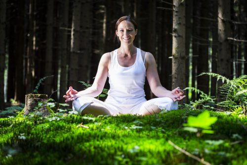 Daniela Metelko-Micheluzzi hat vor elf Jahren Yoga für sich entdeckt.   Foto: Michael Gunz