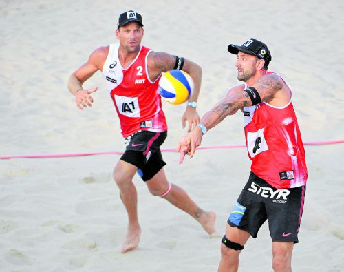Der Einsatz hat bei Alexander Horst und Clemens Doppler gepasst, am Ende stand gegen Saxton und Schalk aber eine Niederlage.  Foto: apa