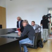 Alko-Lenker (27) fuhr Fußgänger nieder