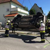 Oma und Enkel bei Unfall verletzt