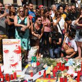 Tausende trauern in Barcelona um die Opfer des Terroranschlags