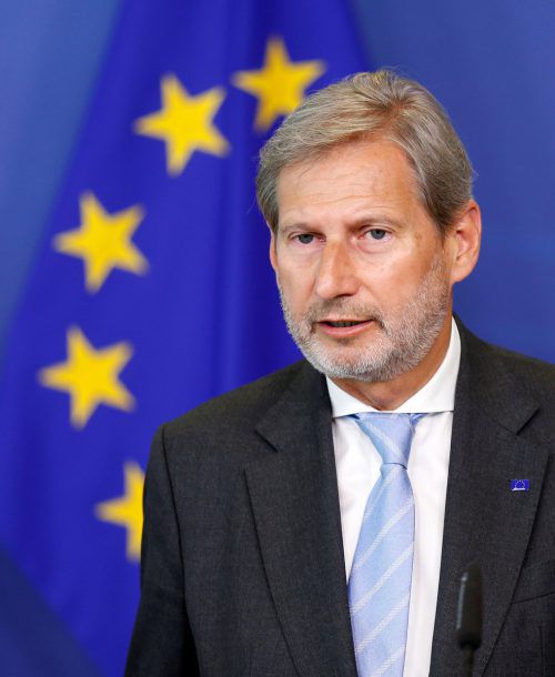 Für Johannes Hahn ist Erdogans Verhalten inakzeptabel.  reuters