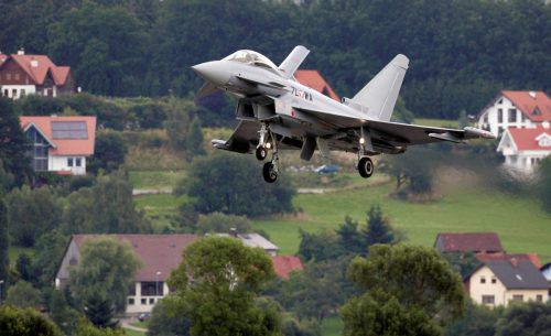 Lunacek möchte gar keine Nachfolger für die Eurofighter.  reuters