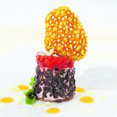 Erdbeerterrine mit Felchenkaviar