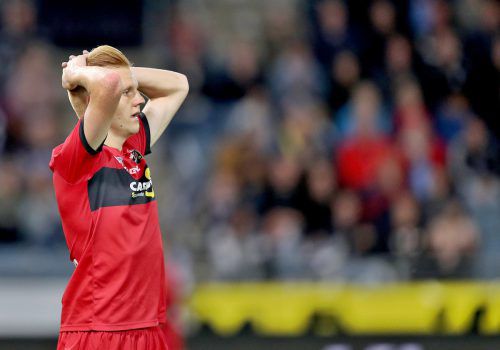 Aller guten Dinge sind drei. Gegen Sturm knallte Christian Gebauer zum zweiten Mal in der Saison den Ball an die Torumrandung. gepa