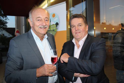 Bgm. Hans Bertsch und Bgm. Christian Natter (r.).