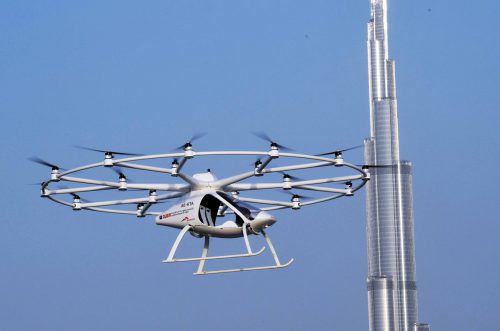 Das Emirat will bis 2030 ein Viertel seines Verkehrs auf autonomen Transport umgestellt haben. afp