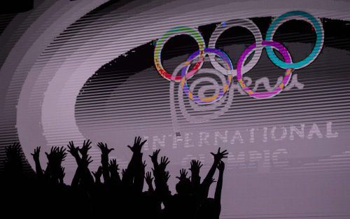Das Internationale Olympische Komitee vergab beim Kongress in Lima erstmals zwei Olympische Spiele auf einen Streich. AFP