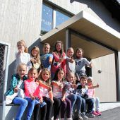 Silbertal freut sich über warmes Schulhaus