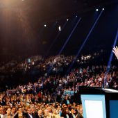 Kurz schwört Partei auf Wahlkampf ein