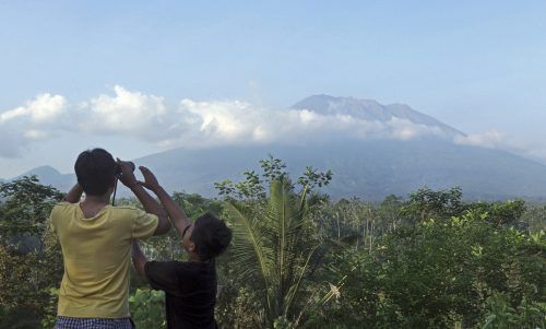 Der Vulkan Gunung Agung brodelt seit Tagen heftig. AP