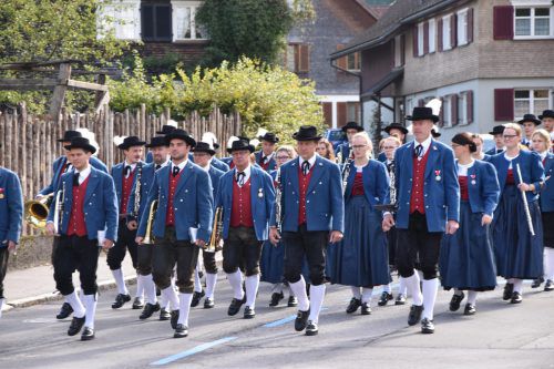 Die Gemeindemusik Götzis organisiert einen großen Flohmarkt. Loacker