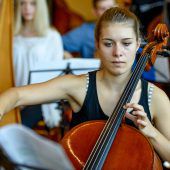 Über 80 junge Musiker bilden die Quarta 4, das Orchester ist ein Unikat »D10