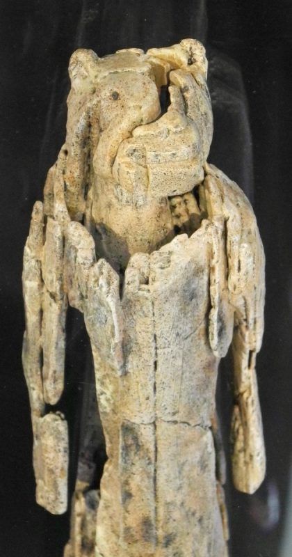 Mit gut 30 Zentimetern ist der Löwenmensch die größte Figur aus der Zeit.