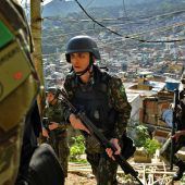 Brasilianisches Militär rückt in Armenviertel von Rio ein