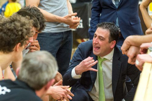 Auf Coach Inaki Merino und die Lions wartet ein ebenbürtiger Gegner.  VN/Stiplovsek
