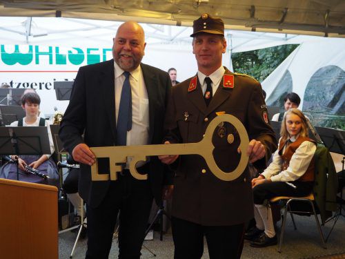 Bürgermeister Thomas Pinter (l.) und Kommandant Werner Rettenberger.