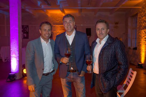 Caterer Ernst Seidl (l.) mit Intercoiffeur Günther Plaickner und Ambros Mayer.