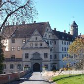 VHS Hohenems erkundete Renaissance-Juwel am See