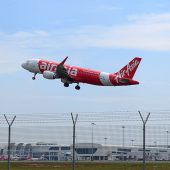 Air-Asia-Besatzung versetzt Passagiere in Todesangst