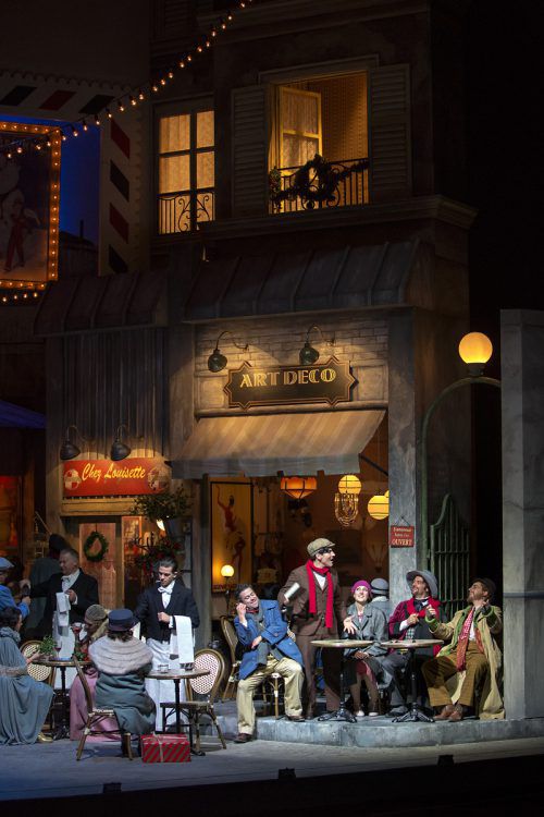 Die Opernproduktion „La Bohème“ steht länger auf dem Spielplan. Theater/Freese