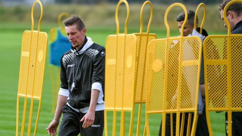 Geht geradlinig seinen Weg:Austria-Coach Gernot Plassnegger. Steurer