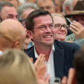 Guttenberg beim Wirtschaftsforum