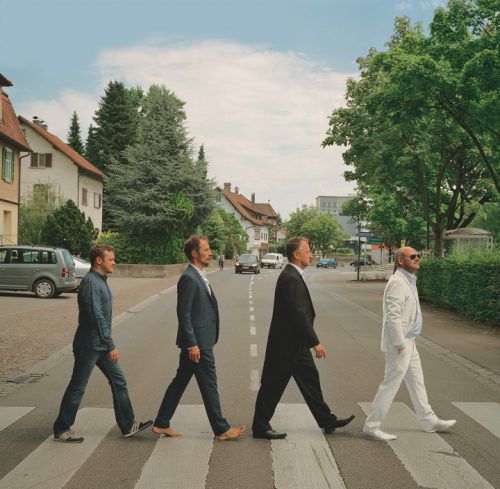 Martin Eberle, Bernd Konzett, Jürgen Natter und Marc Vogel improvisieren wieder Beatles-Songs aus dem Album „Abbey Road“. ???