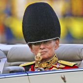 Beerdigung von König Bhumibol stellt Thailand auf den Kopf
