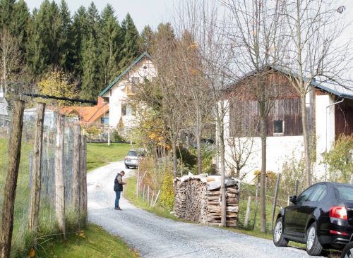 Möglicherweise war ein Streit um ein Grundstück Auslöser für die Bluttat. APA