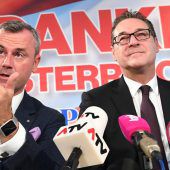 Kanzlermacher ohne Kniefall
