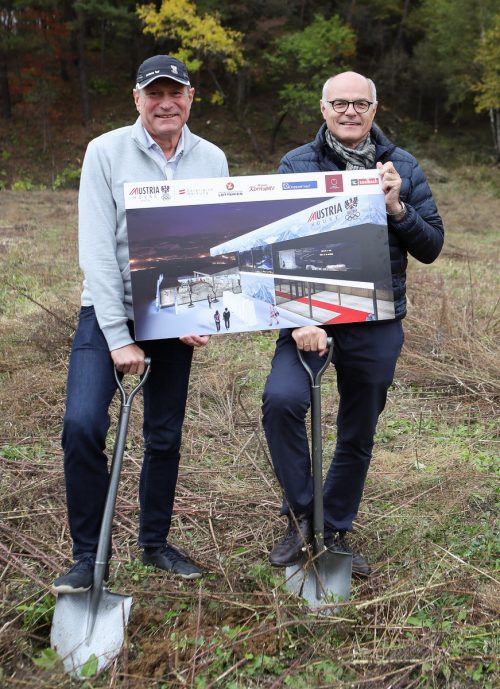 ÖOC-Präsident Karl Stoss (r.) und Generalsekretär Peter Mennel nahmen den symbolischen Spatenstich für das Austria-Haus vor. gepa