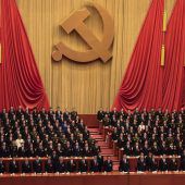 Chinas Präsident Xi zum neuen Mao gekrönt
