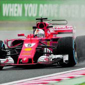 Vettel war im Regen der Vorfahrer