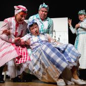 Herz- und hirnerfrischendes Seniorentheater „mittendrin“